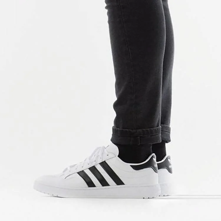 Кроссовки Adidas Team Court белый/черный EG9734 Реальное фото Кроссовки Adidas Team Court белый/черный EG9734 от магазина Спортев