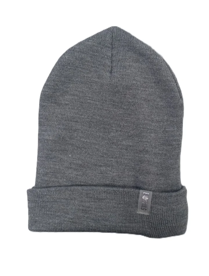 Реальное фото Шапка LagomLand темно-серый от магазина Спортев