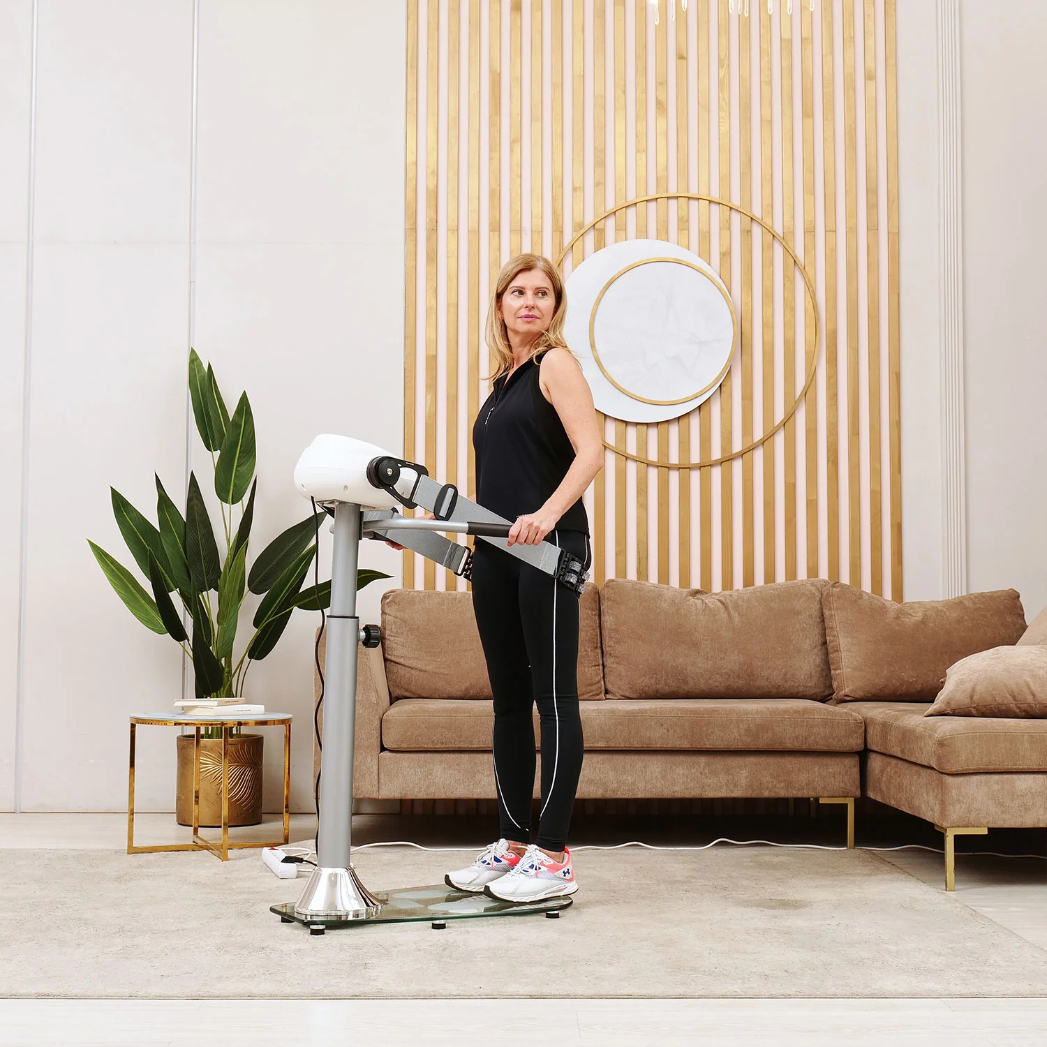 Реальное фото Вибромассажер DFC Vibro VM25 от магазина Спортев