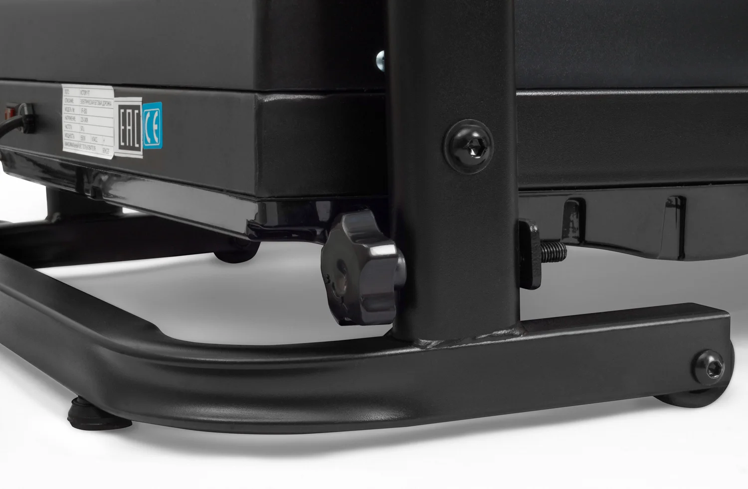 Реальное фото Беговая дорожка VictoryFit VF-500 black от магазина Спортев