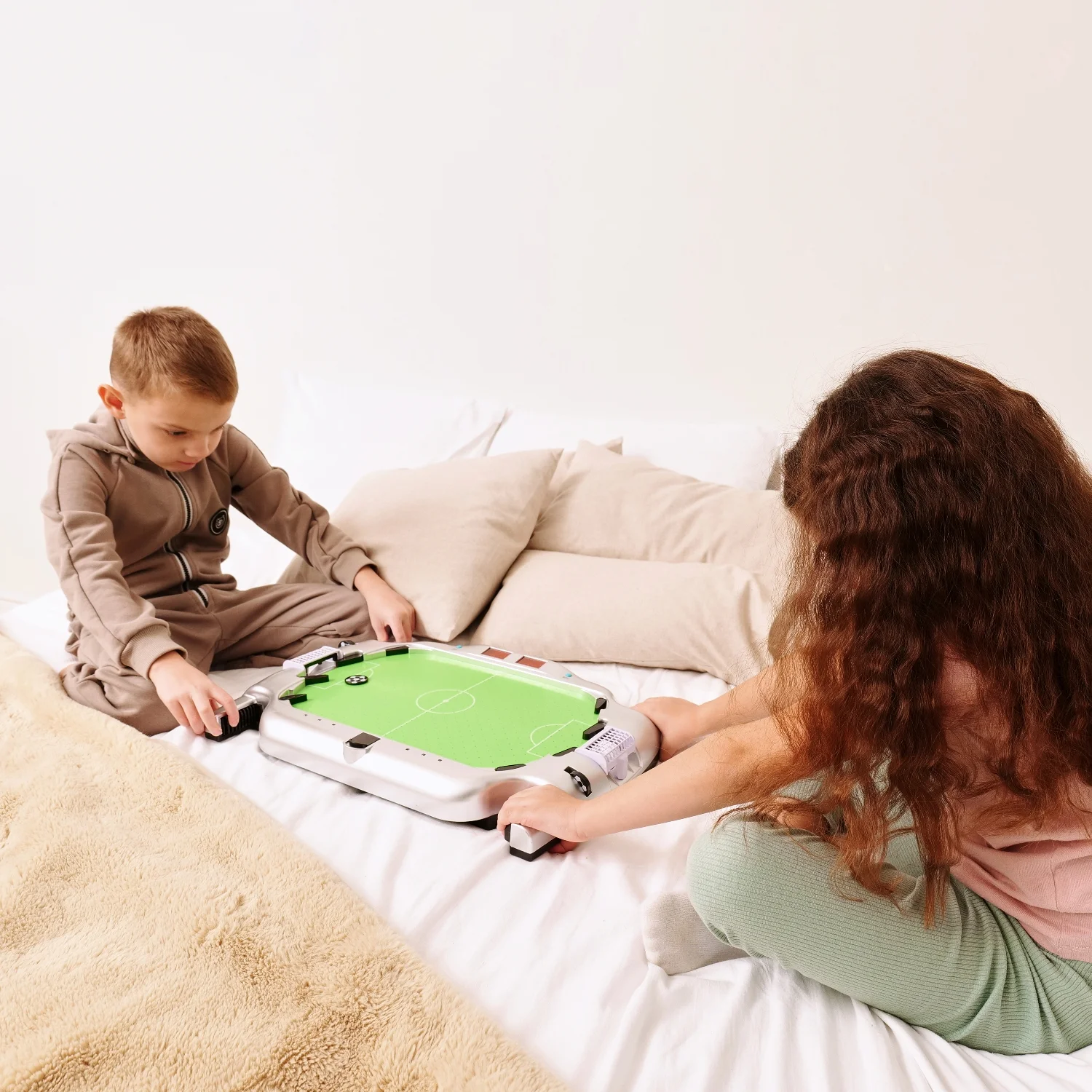 Реальное фото Игровой стол - футбол DFC SB-ST-2512 от магазина Спортев