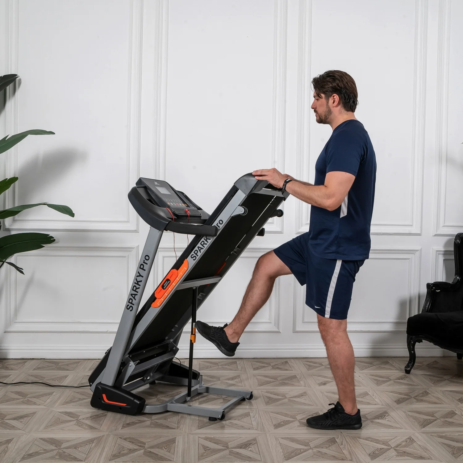 Реальное фото Беговая дорожка DFC SPARKY Pro T635 от магазина Спортев