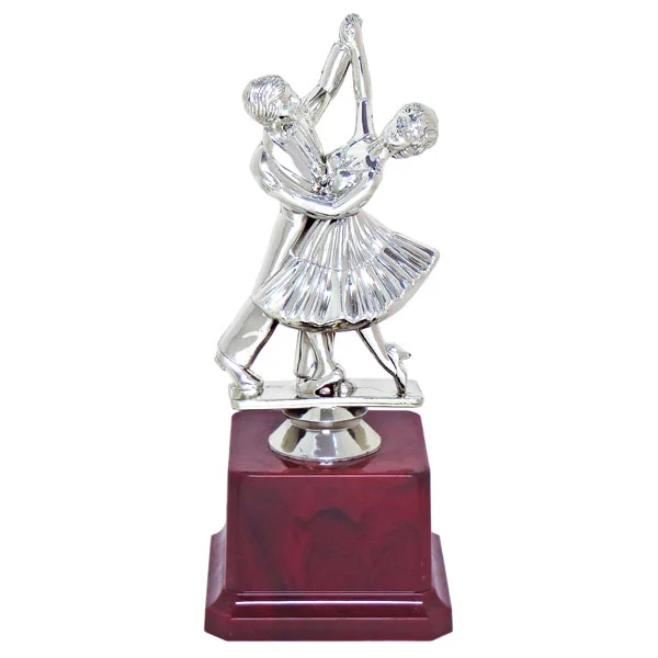 Реальное фото Приз F06/S танцы (H-18 см) от магазина Спортев