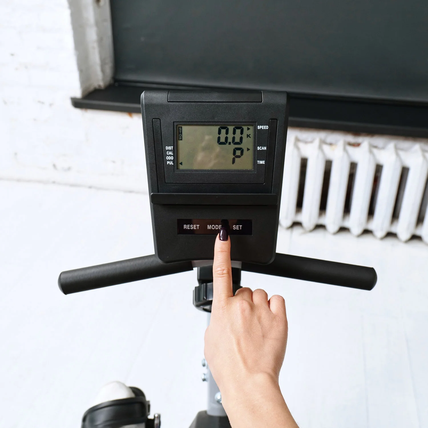 Реальное фото Велотренажер DFC GBYQ-2300D от магазина Спортев