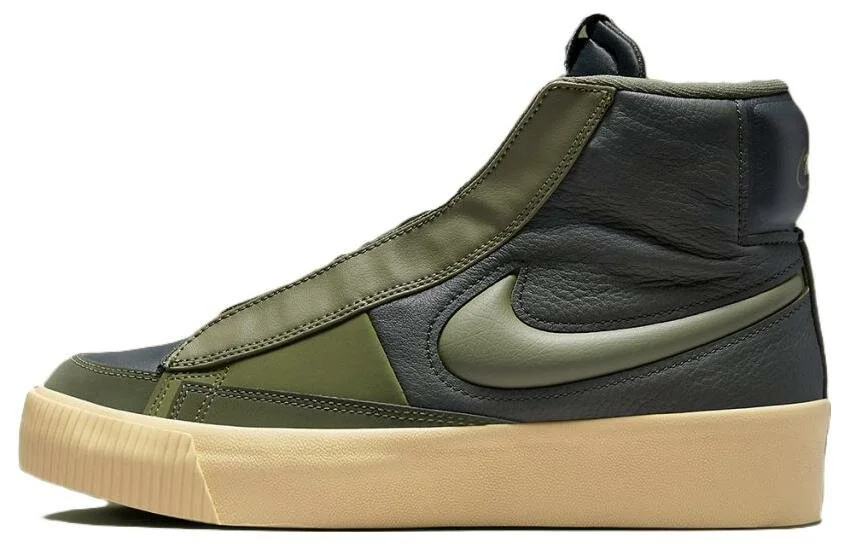 Реальное фото Кроссовки Nike Blazer Mid Victory DR2948-300 от магазина Спортев