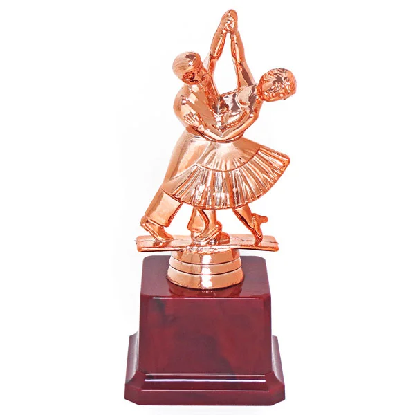 Реальное фото Приз F06/B танцы (H-18 см) от магазина Спортев