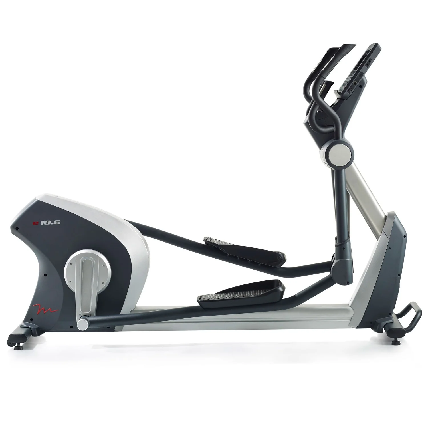 Реальное фото Эллиптический тренажер Freemotion e10.6 FMEL84414 от магазина Спортев