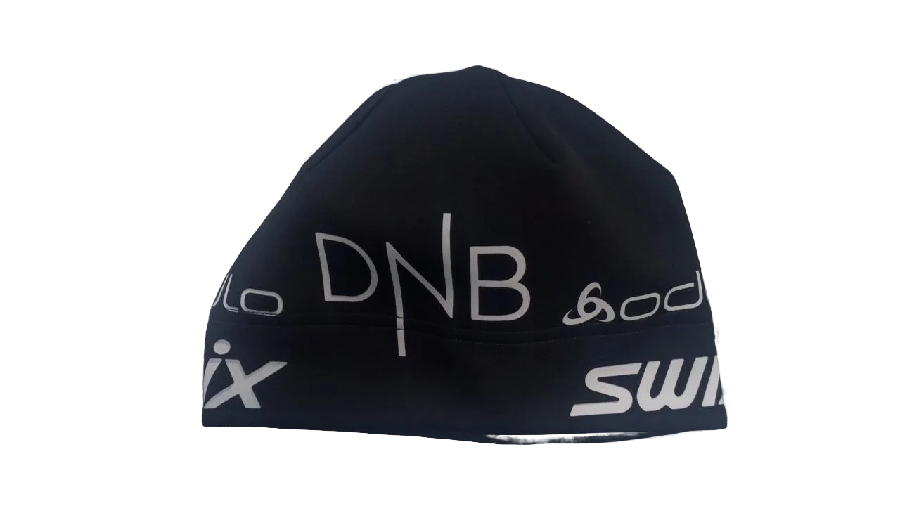 Реальное фото Шапка гоночная с лого DnB черный от магазина Спортев