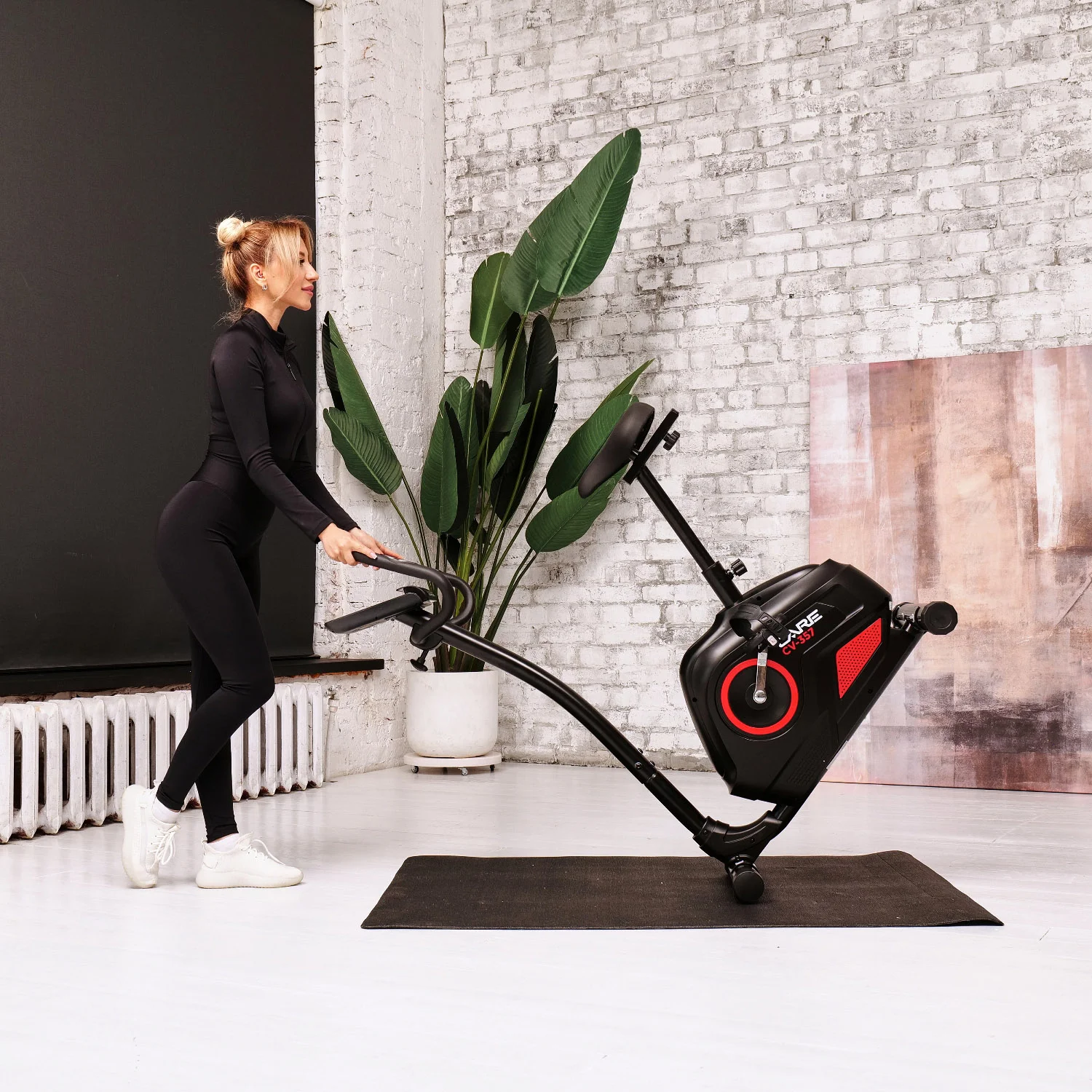 Реальное фото Велотренажер DFC B-CV-357 от магазина Спортев