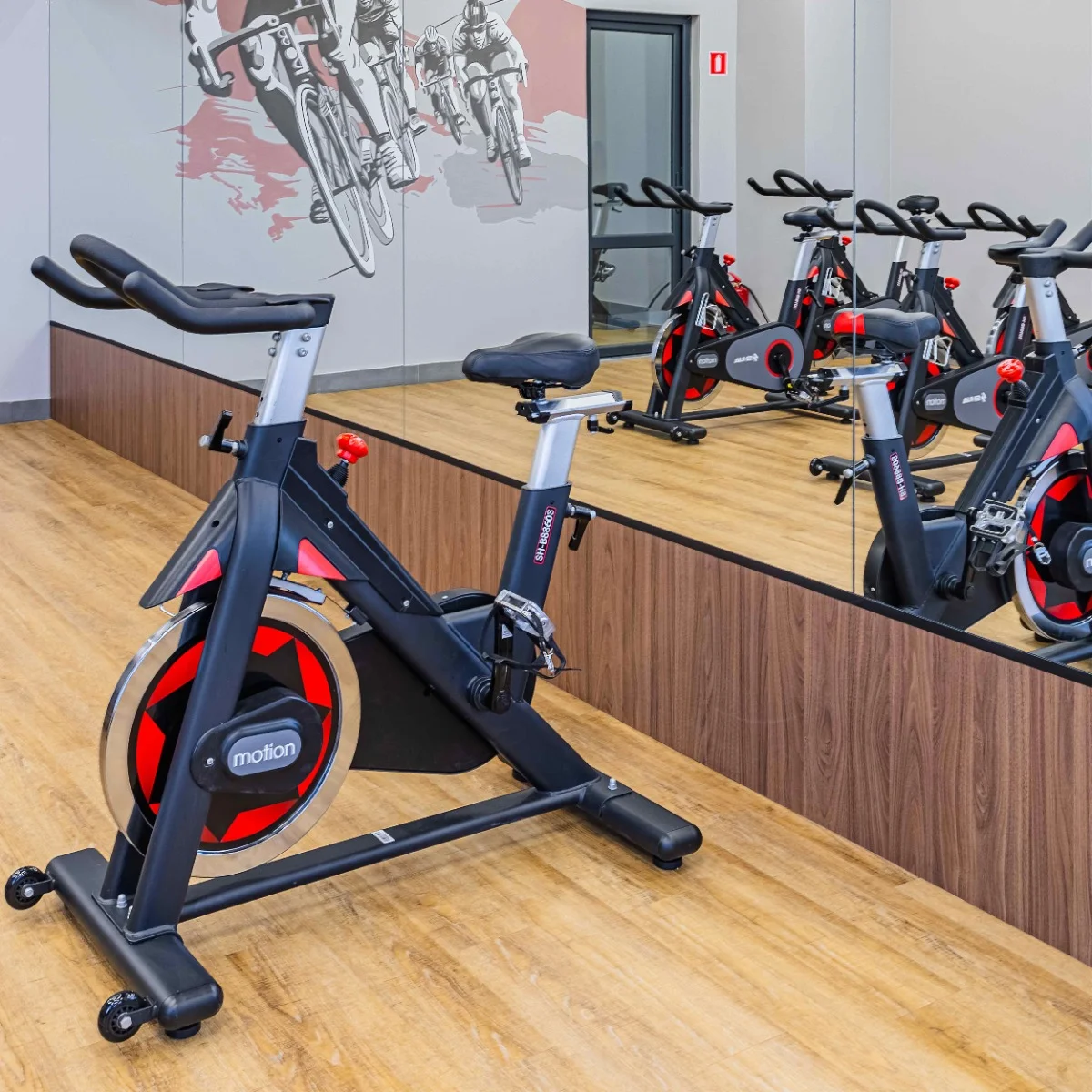 Реальное фото Сайкл-тренажер SHUA SHB-8860S РАСПРОДАЖА от магазина Спортев