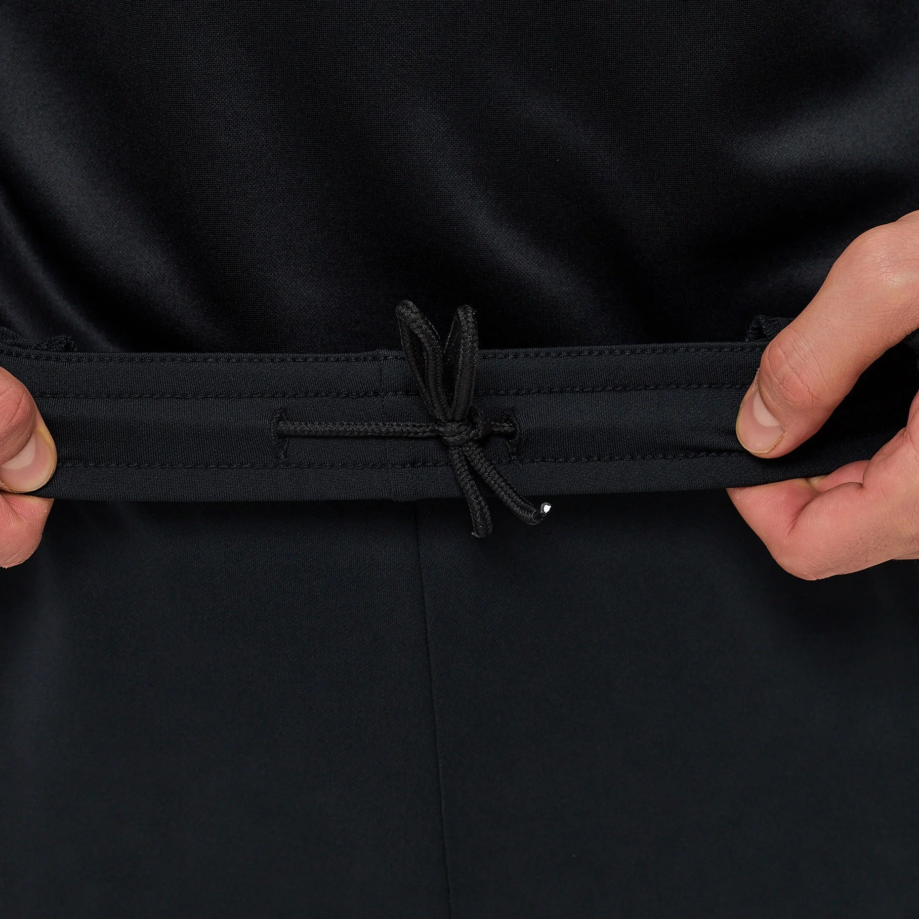 Реальное фото Брюки Kelme RIYGO взрослые  7561CK1161.000 от магазина Спортев