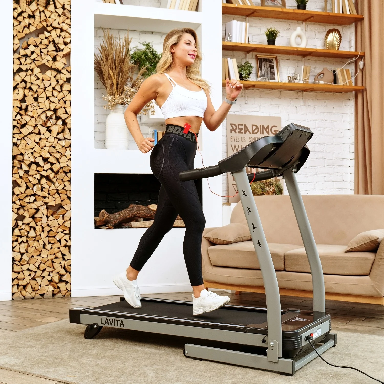 Реальное фото Беговая дорожка DFC LAVITA T350 от магазина Спортев