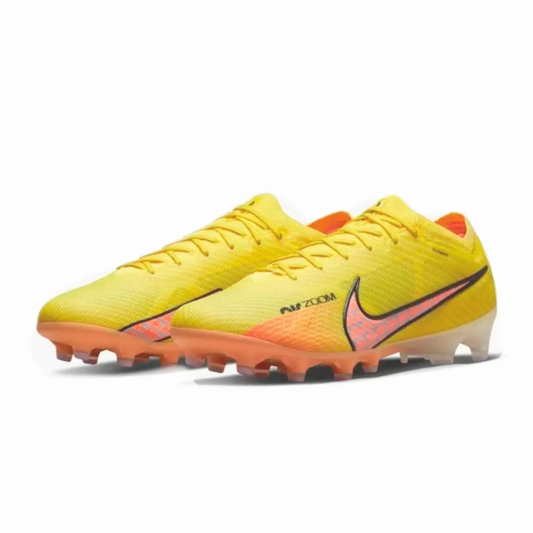 Реальное фото Бутсы Nike Zoom Vapor 15 Elite AG-PRO DJ5167-107 от магазина Спортев