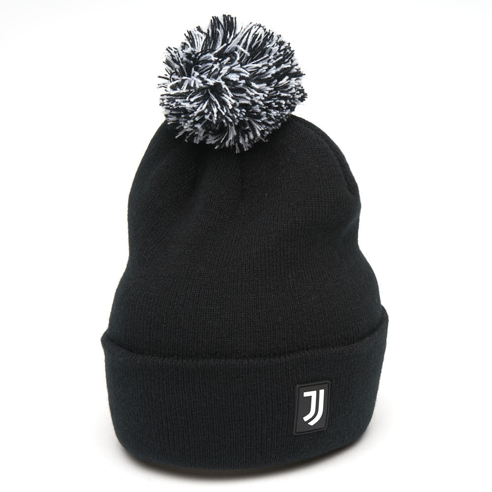 Реальное фото Шапка FC Juventus с помпоном полимерный шеврон черная р.55-58 37306 от магазина Спортев
