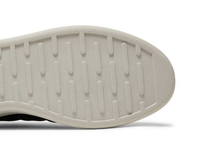 Кроссовки Adidas Court Revival HP2604 Реальное фото Кроссовки Adidas Court Revival HP2604 от магазина Спортев