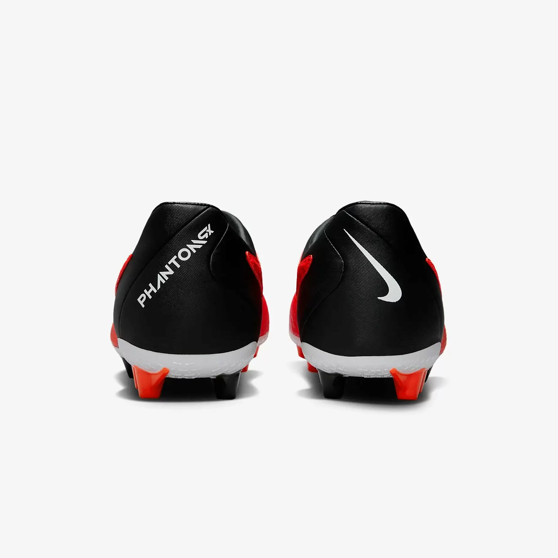 Бутсы Nike Phantom GX Academy AG DD9469-600 Реальное фото Бутсы Nike Phantom GX Academy AG DD9469-600 от магазина Спортев